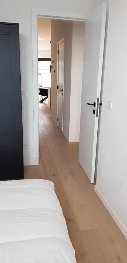 Nieuwbouwappartement Lippenslaan Met 2 Slaapkamers - Wifi - 6 Personen * Knokke-Heist