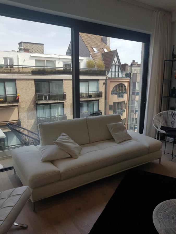 Nieuwbouwappartement Lippenslaan Met 2 Slaapkamers - Wifi - 6 Personen * Knokke-Heist