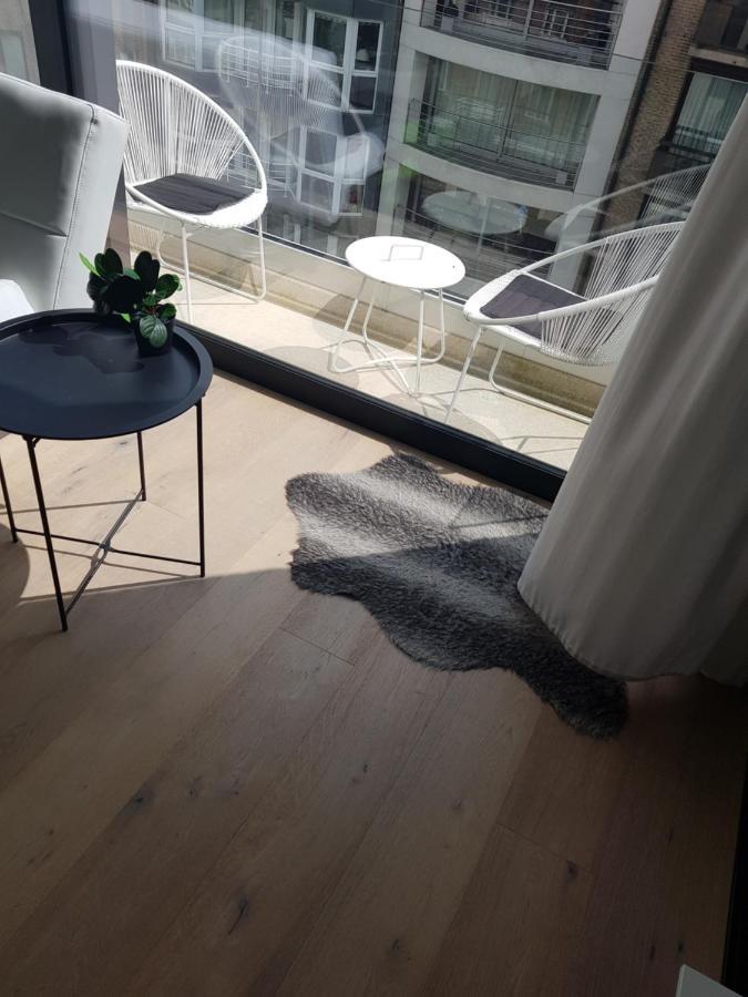 Appartement Nieuwbouwappartement Lippenslaan Met 2 Slaapkamers - Wifi - 6 Personen *